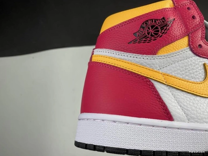 HYPE Jordan Air OGLight High Fusion 555088-603 1 Red 0721